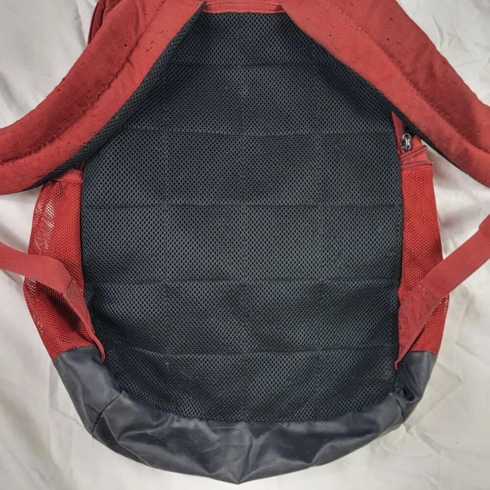 Nike Brasilia Slub Training Backpack Red Black Outdoors Camping School Travel